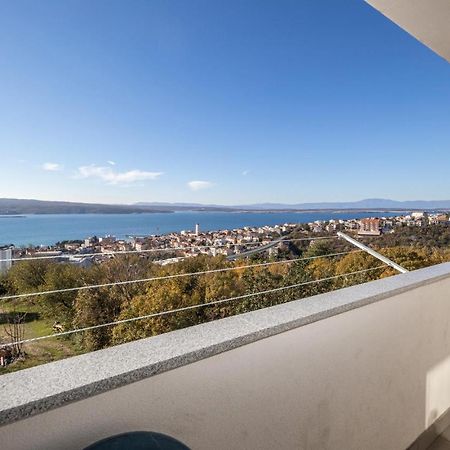 Stunning Apartment In Crikvenica With Wifi Exteriör bild