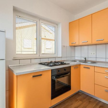Stunning Apartment In Crikvenica With Wifi Exteriör bild