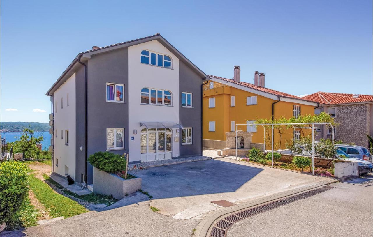 Stunning Apartment In Crikvenica With Wifi Exteriör bild