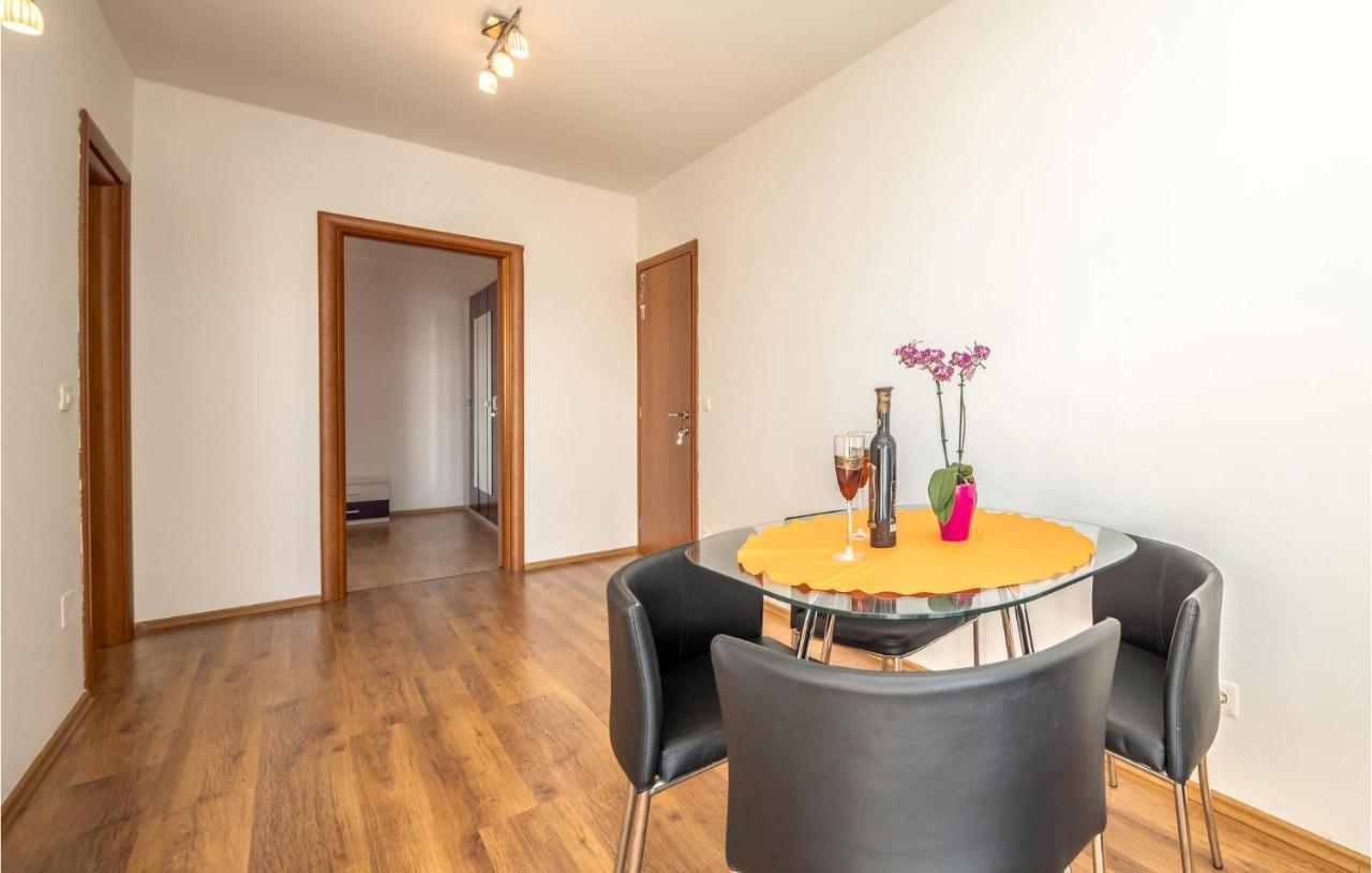 Stunning Apartment In Crikvenica With Wifi Exteriör bild
