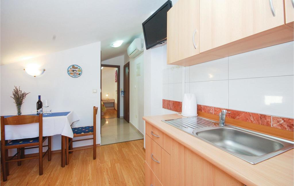 Stunning Apartment In Crikvenica With Wifi Exteriör bild